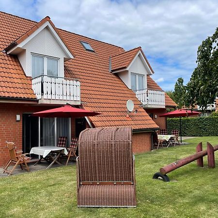 Ferienwohnungen Wiek, Haus Luv & Lee Wiek auf Ruegen Luaran gambar