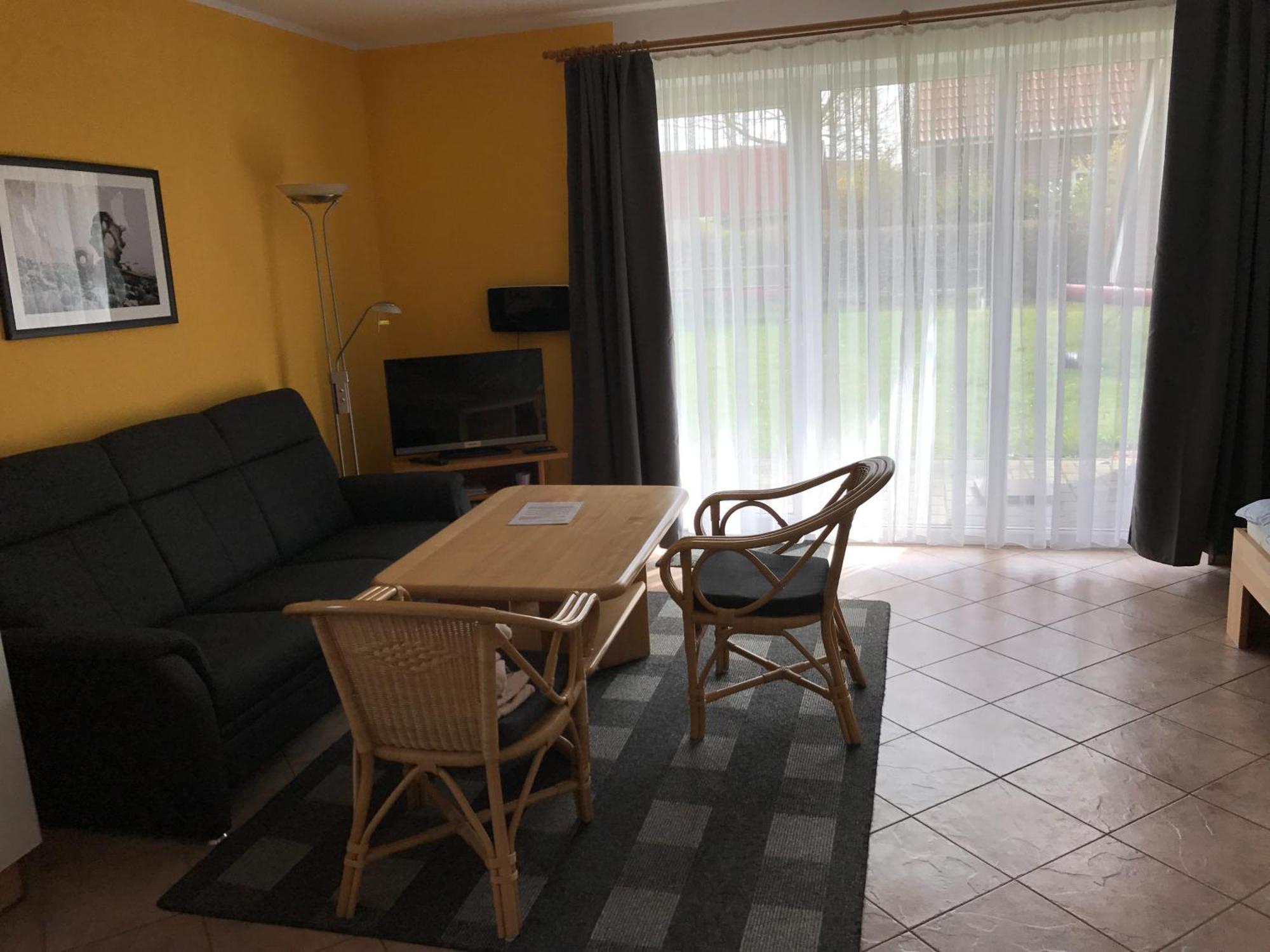 Ferienwohnungen Wiek, Haus Luv & Lee Wiek auf Ruegen Luaran gambar