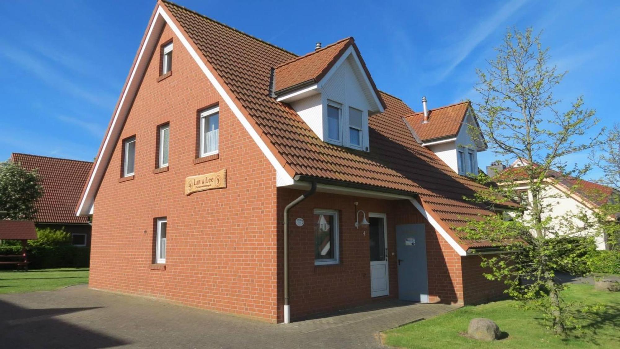 Ferienwohnungen Wiek, Haus Luv & Lee Wiek auf Ruegen Luaran gambar